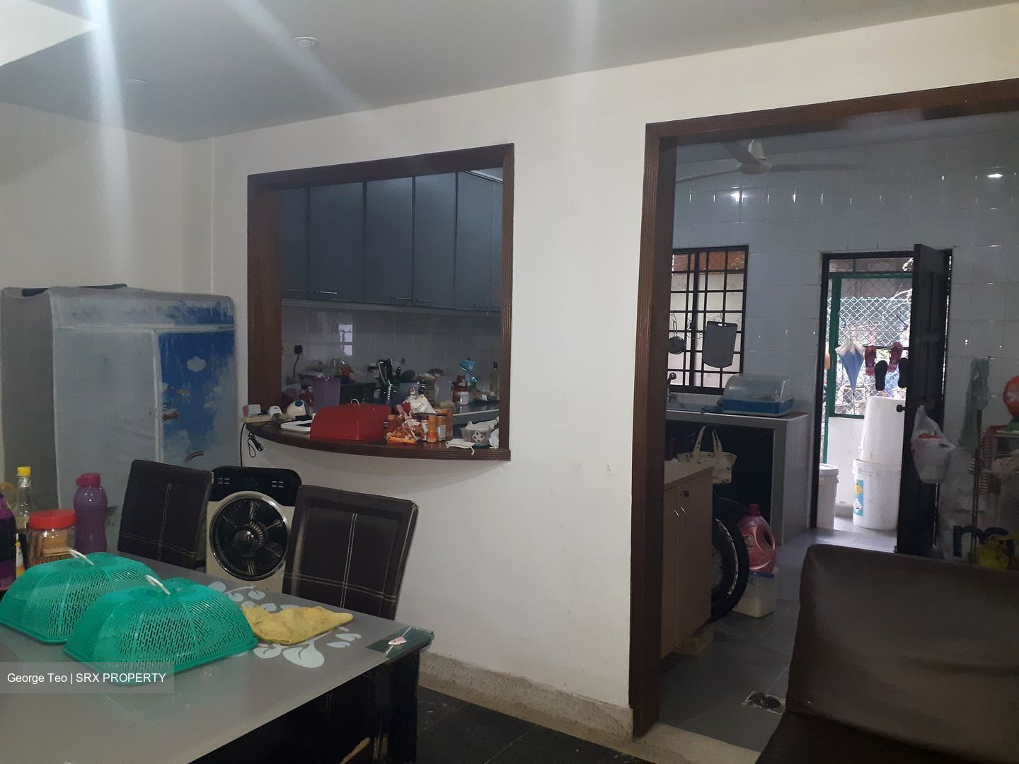 Thrift Drive (D19), Terrace #629628581